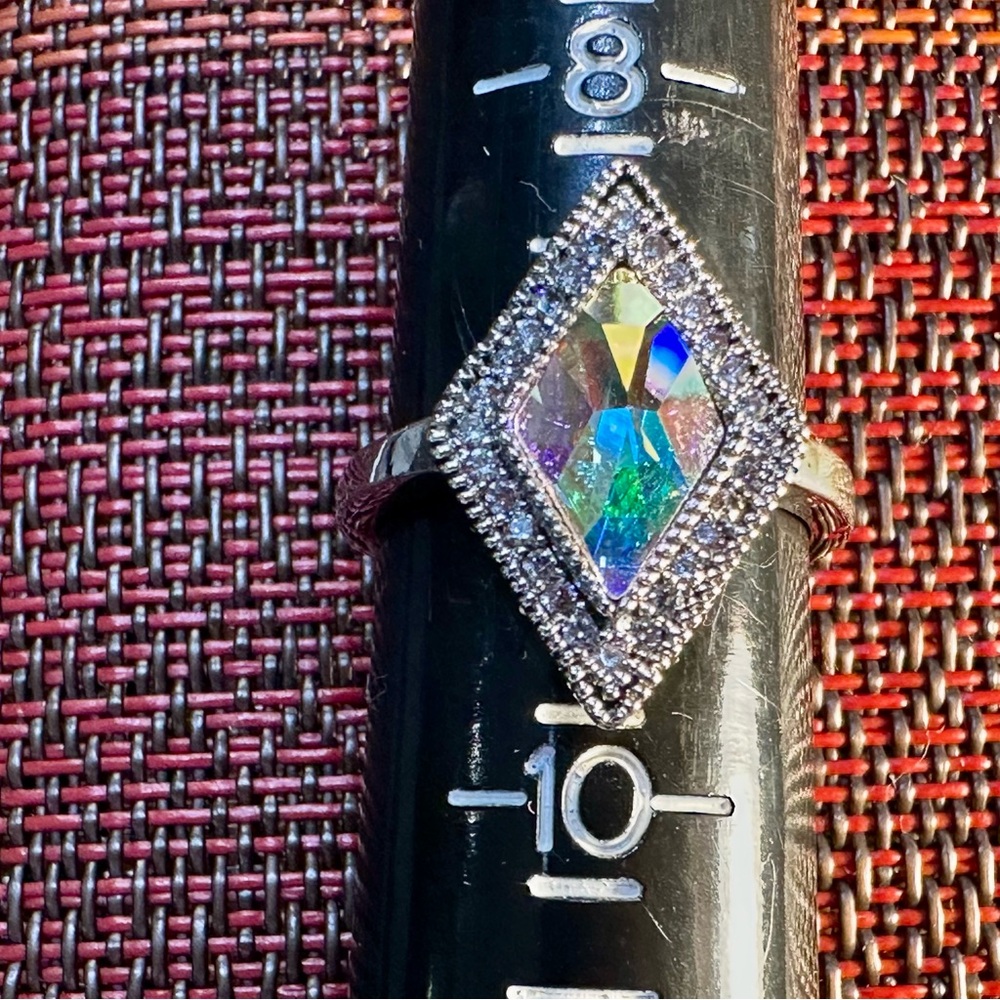 Fragrant Jewels Silver Ring with Iridescent Gem